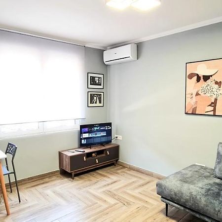 Apartamento 2V1 - 21 Dhjetori Tirana Exterior foto