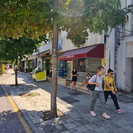 Apartamento 2V1 - 21 Dhjetori Tirana Exterior foto